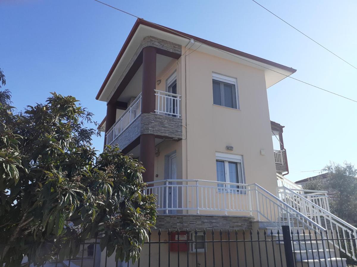 Polis΄ House Nea Vrasna Exterior foto