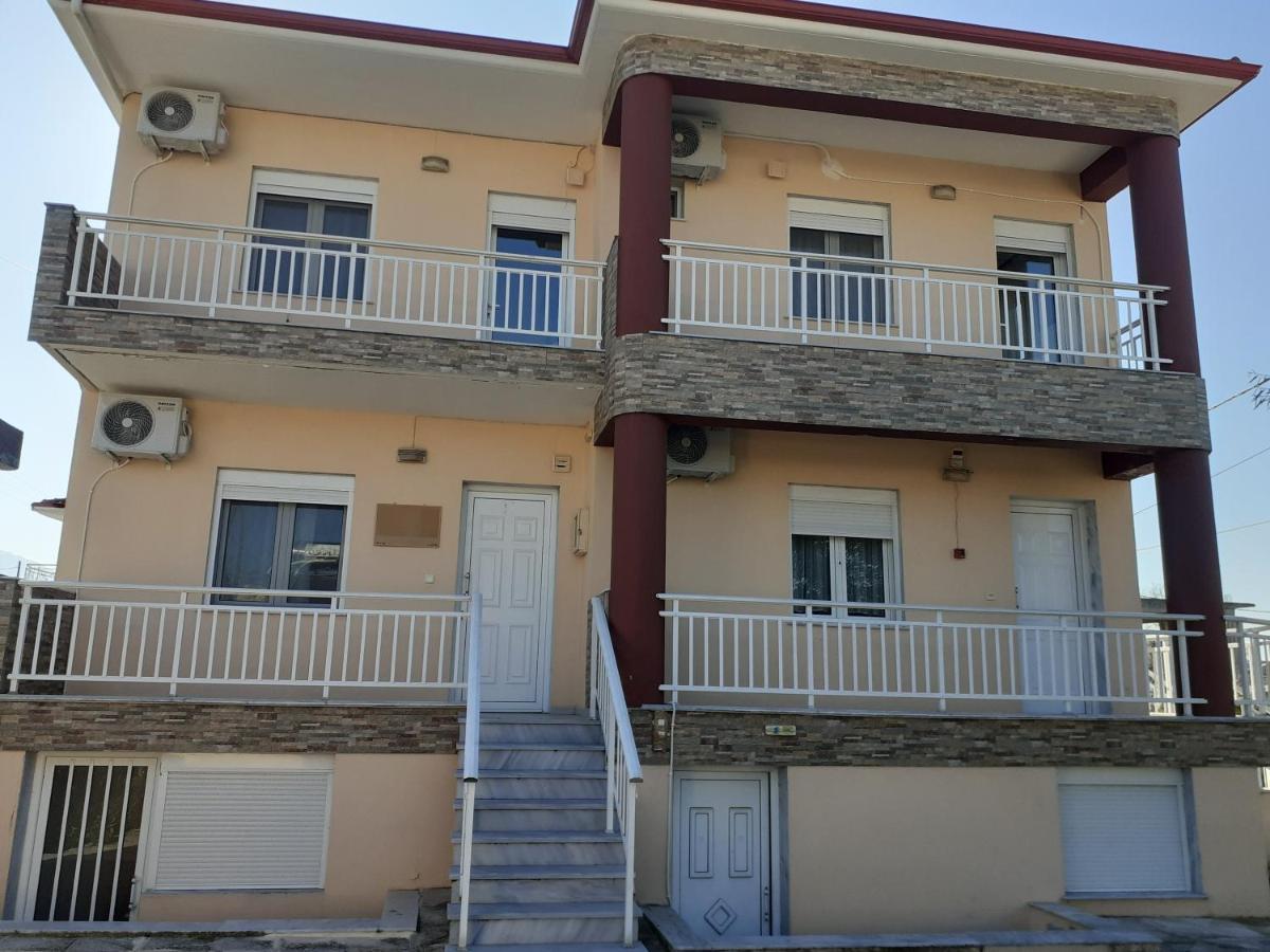 Polis΄ House Nea Vrasna Exterior foto