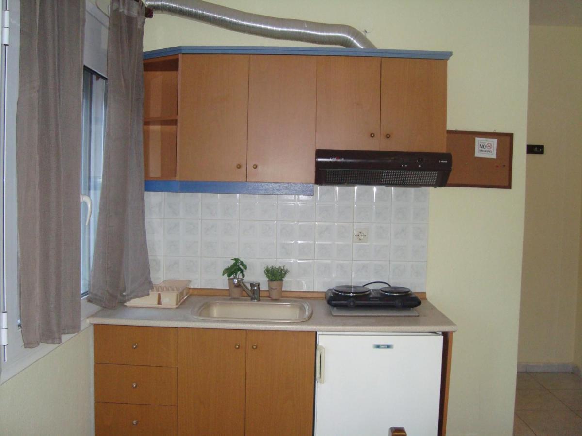 Polis΄ House Nea Vrasna Exterior foto